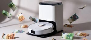 Aspirateur laveur moderne avec station auto-vidange et billets de 800 euros - erreurs à éviter
